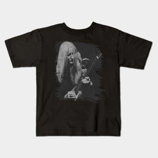 Johnny Winter // Retro Poster Kids T-Shirt